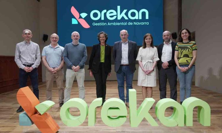 Presentación de la marca Orekan en la que han participado el consejero Aierdi y la gerente de Orekan, Itziar Gómez, junto a los integrantes del Consejo de Administración